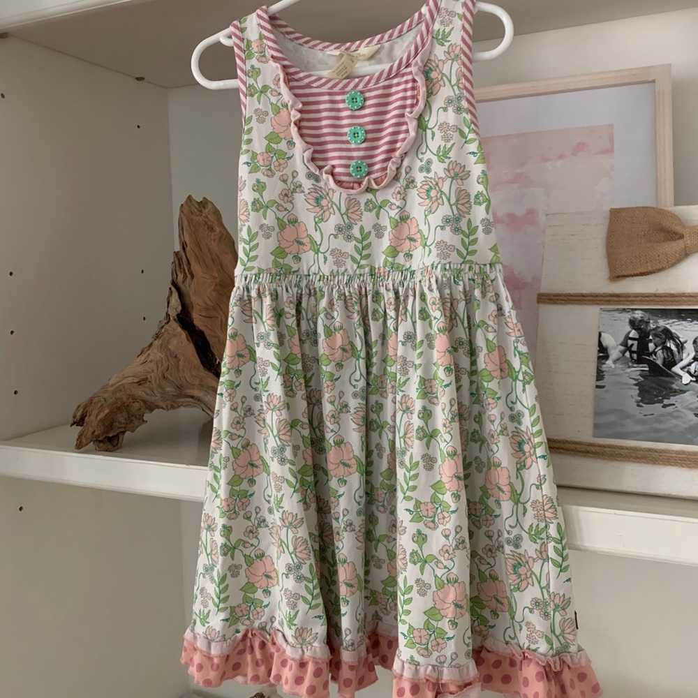 A cute, flower dress.